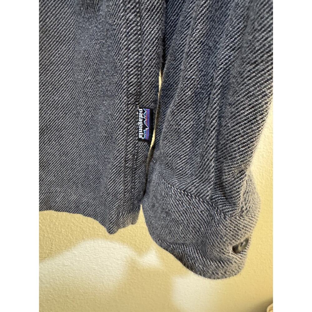 Patagonia Button Up Shirt Mens L Grey Organic Cotton Long Sleeve - Picture 4 of 8